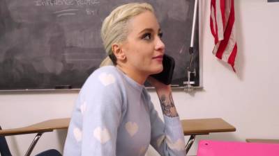 Sofi Ryan In Milfed Let Him In Mom - hotmovs.com