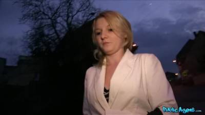 Shy Blonde Gladly Compomises Her Pussy For A Chance At Fame - porntry.com