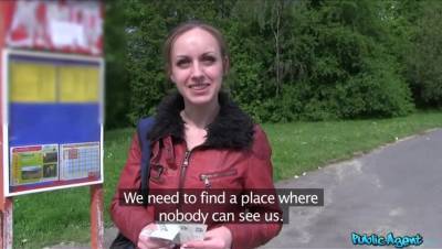 Naked Outdoor Sex in Pure Daylight - veryfreeporn.com