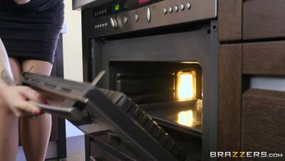 Keiran Lee - Danny D - The Dinner Invitation - veryfreeporn.com