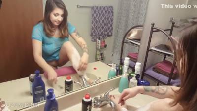 Alluring Shows Her Nice Boobs And Buttocks With Young Fatty - upornia.com