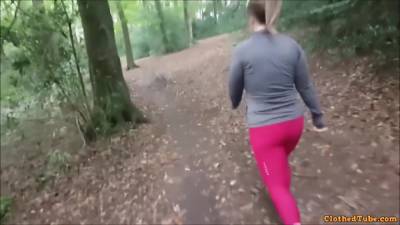 College Girl Loves Outdoor Adventures - hclips.com