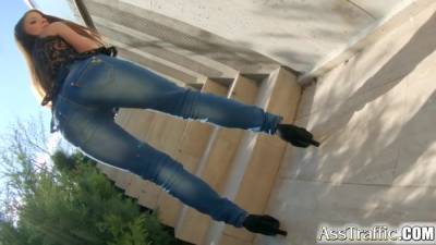 Screaming From Pleasure And A Double Penetration - hotmovs.com