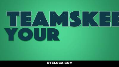 Working For That Facial - hotmovs.com