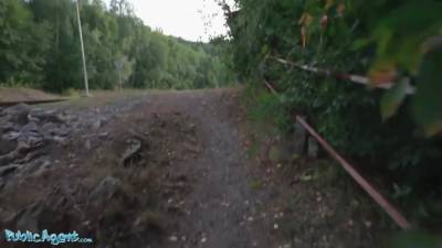 Mia Trejsi - Fucks Her Pussy With A Dildo - hotmovs.com