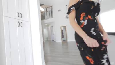 Busty Blonde - Busty Blonde Doll Masturbating With Dildo In Kitchen - upornia.com