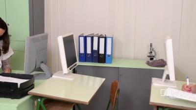 Sensual Jane In And Kyra Crazy Threesome Sex - hotmovs.com