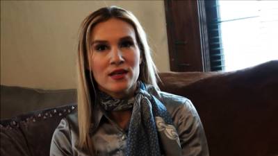 Amateur MILFs doing BDSM - nvdvid.com