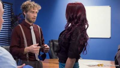 Monique Alexander - Michael Vegas - Team Building Sexcercise - veryfreeporn.com