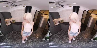 Naked For You - nvdvid.com