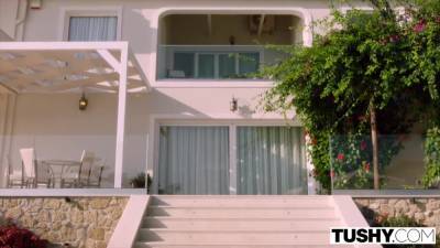 Anal On Vacation Feels 10 Times Better - upornia.com