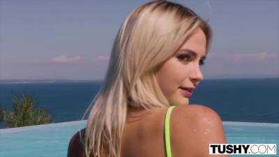 Anal On Vacation Feels 10 Times Better - upornia.com