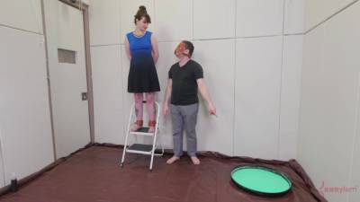 Leashed slave sucking doms dick - txxx.com