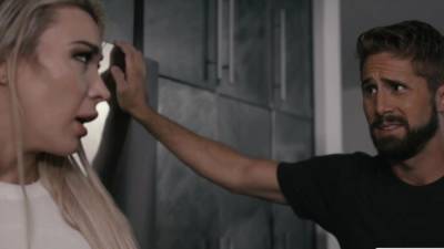 Horny Dude let her TGirl Wife Aubrey Kate fucks his butthole - icpvid.com