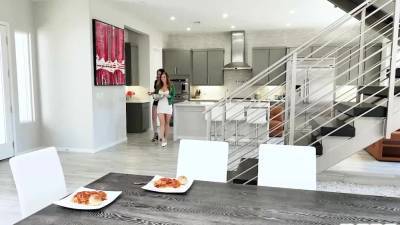 When my girlfriends stepmom fuck me hard - nvdvid.com