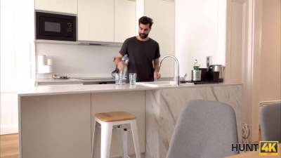 Rich Stud Gets Access To Twat Of Friends New Gf Using Cash - hotmovs.com