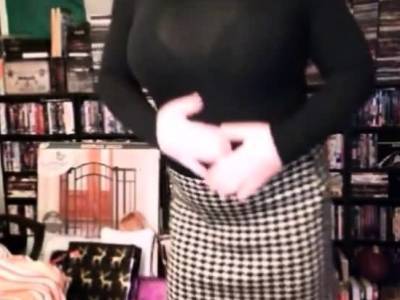 Secretary with a Secret - nvdvid.com