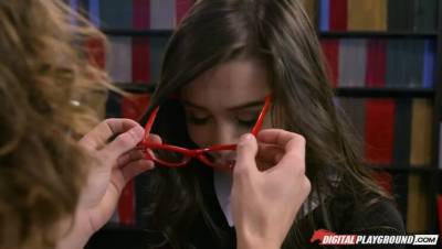 Tyler Nixon - Ariel Grace - My Little Bookworm - veryfreeporn.com - Usa