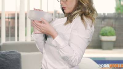 Hands-On Sex Toy Agent - xxxfiles.com