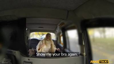 John Petty - Horny Swinger Fucked Hard in Cab - porntry.com