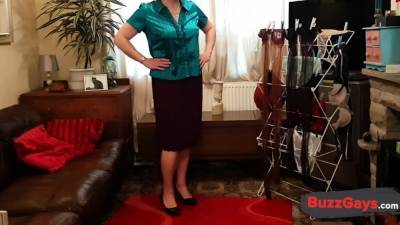 The girl next door... - icpvid.com