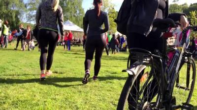 Two hot pawgs in spandex - voyeurhit.com