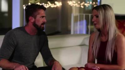 Tbabe Kayleigh Coxx sucks big fat dick - icpvid.com