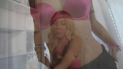 Nicki Blue in Bubble Gum - veryfreeporn.com