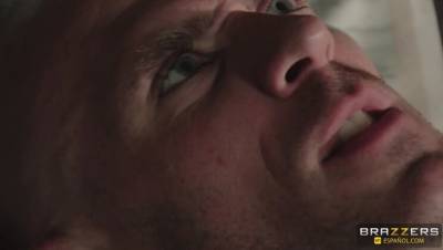 Peta Jensen - Johnny Sins - ¡Afuera de mi Habitación! - porntry.com