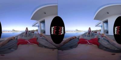 Mom's on Vitamin D(ick) - icpvid.com