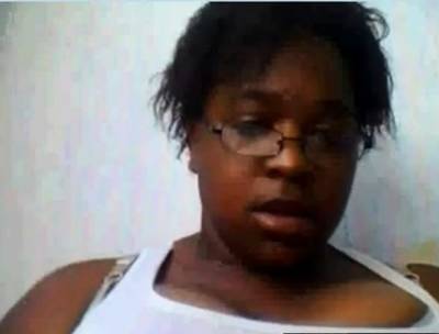 Ebony shows big tits on webcam - icpvid.com