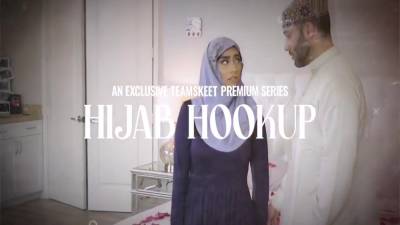 Stepsister Needs Money And Finds A Way To Earn Them - upornia.com