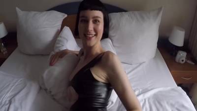 E407 Juan And Delfine Im Your Toy - hclips.com