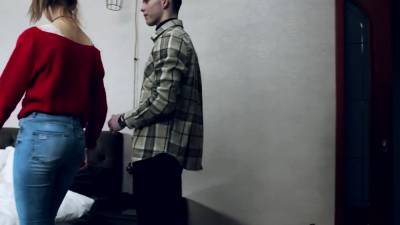 Cock puts a smile on her face - icpvid.com