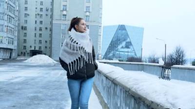 Cock puts a smile on her face - icpvid.com