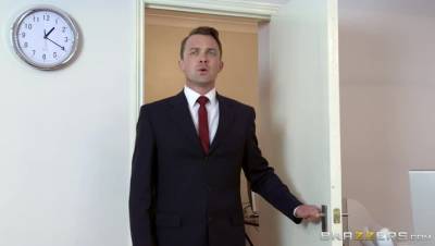 Luke Hardy - For the Players - porntry.com