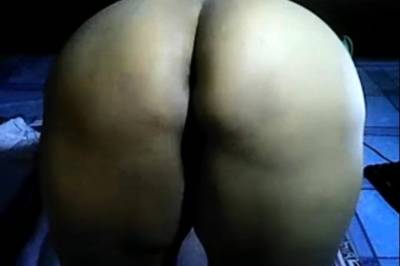 Amateur Webcam Chick Masturbates On Webcam More at - nvdvid.com