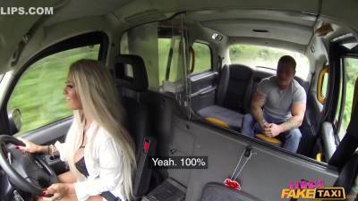 Northern Lad Fucks Southern Snatc With Brooklyn Blue - hclips.com