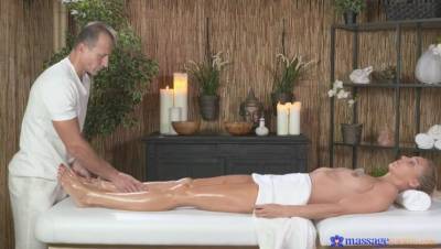 George Uhl - George on Lola - porntry.com