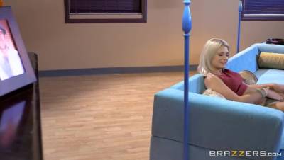 Danny D - Asking Her Friend's Dad For A Ride - porntry.com