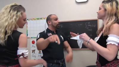 Oceanseasthandjobs - The Caliente Sisters Episode2 - hclips.com