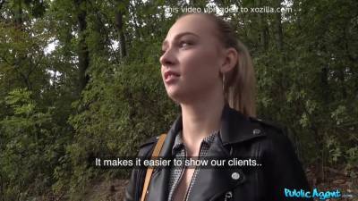 Stanley Johnson - Smooth Bald Pussy Slit Is Got Laid Ha - Stanley Johnson - upornia.com - Czech Republic