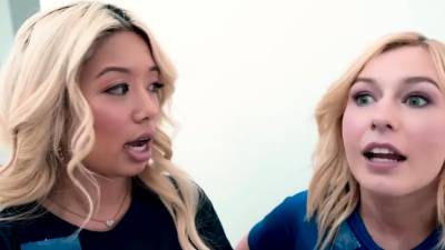 Pretty Girls In Soccer Outfits Pay Debt To Neighbor - icpvid.com