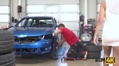 Chloe Lamour - Chloe - Dame With Big Boobs Is Rimming Anus In The Car Repair Shop - Chloe Lamour - upornia.com