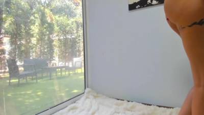 Seductive Flexible European Babe Spreads Legs - upornia.com