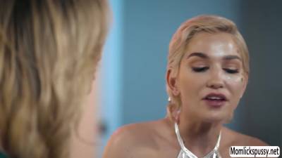 Brooke Banner - Brooke enjoys when she licks Skyes pussy - fetishpapa.com