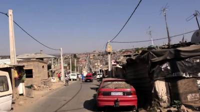 2 Black Ebony BBW Having fun in Shower - icpvid.com