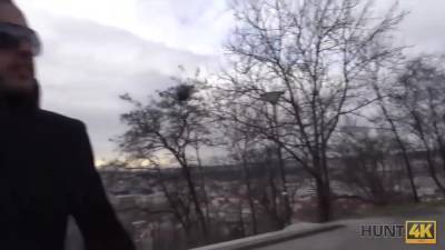 Teen Ginger Tells The Price Of Her Pussy And Stranger Agrees - upornia.com