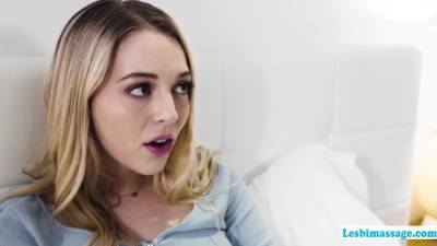 Jazmin massages and licks Lilys pussy - fetishpapa.com