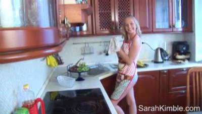 Kitchen cooking with Sarah Kimble and her small tits - hotmovs.com